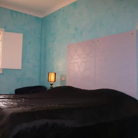 3, 3 Couple Only Au Village Naturiste *