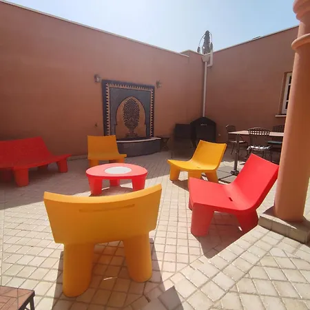 3, 3 Couple Only Au Village Naturiste *