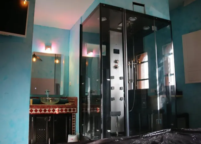 Riad 3, 3 Couple Only Au Village Naturiste