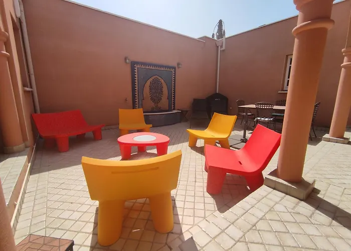 3, 3 Couple Only Au Village Naturiste 3*