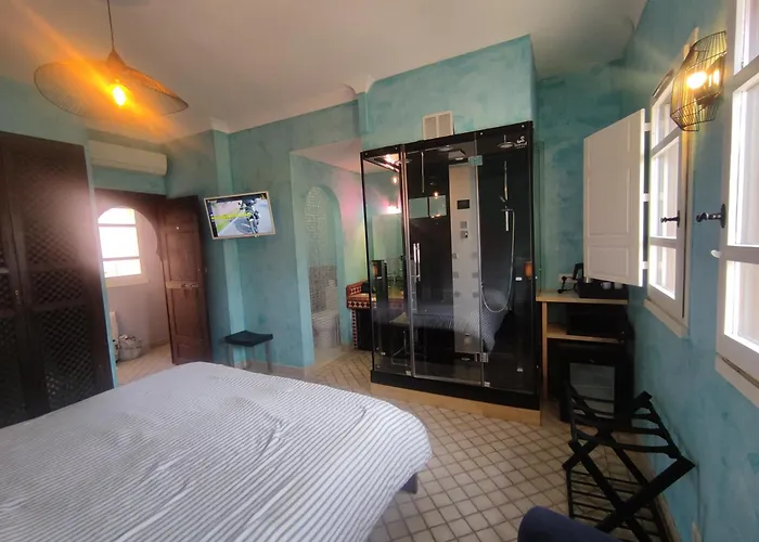 3, 3 Couple Only Au Village Naturiste Riad
